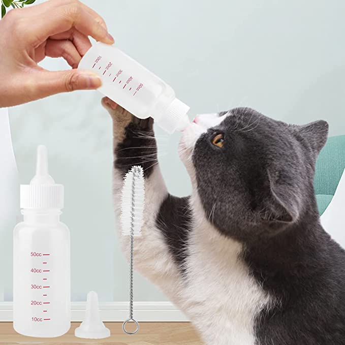 Biberon para cachorro con escobetilla