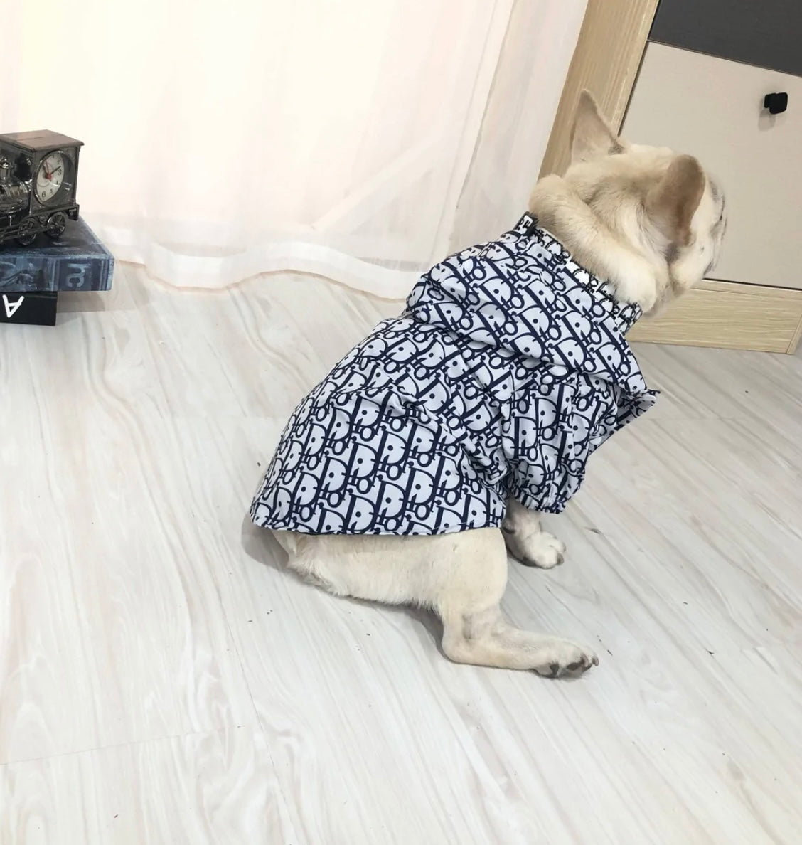 Paw Pets- Impermeable Dior
