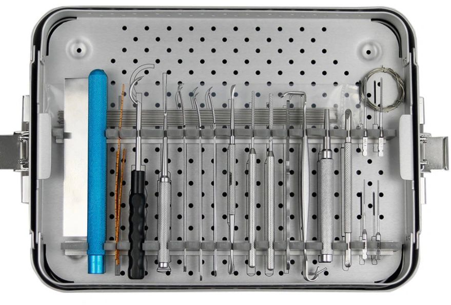 Instrumental e implantes