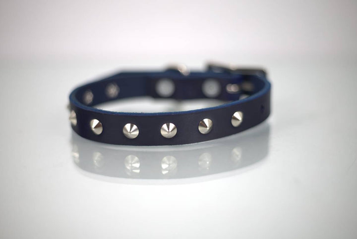COLLAR DE PIEL CON APLICACIÓN METALICA ESTOPEROL 1CM - SILVERADO